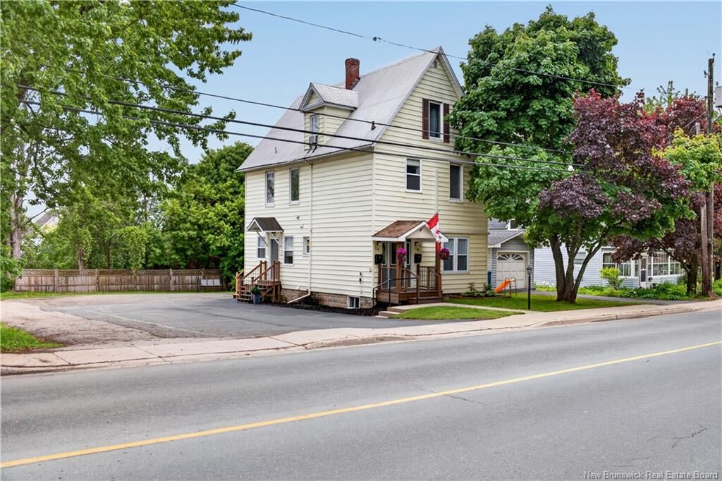 Property Photo:  114 Pleasant Street  NB E1V 1X7 