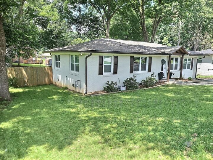 Property Photo: 3296 Old Concord Road SE GA 30082