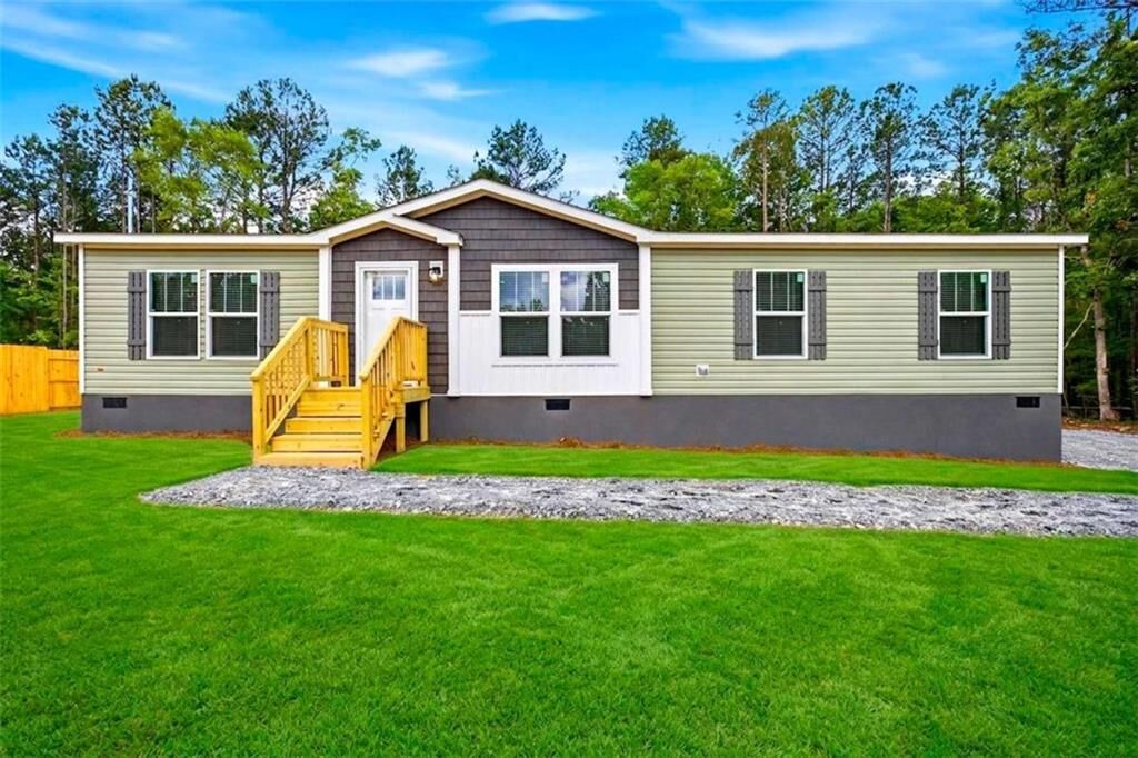 Property Photo:  106 Thomas Drive  GA 31024 