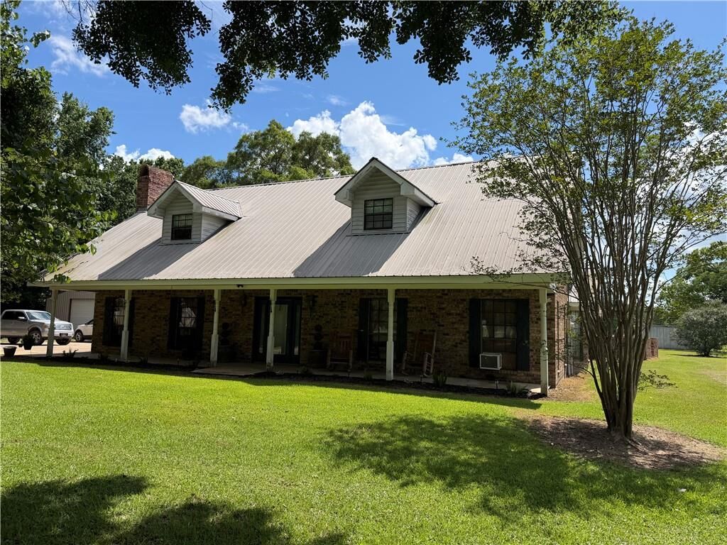 Property Photo: 6676 Hwy 107 Highway LA 71351