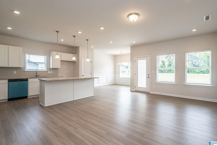 Property Photo:  1234 Tailwinds Drive  AL 35022 