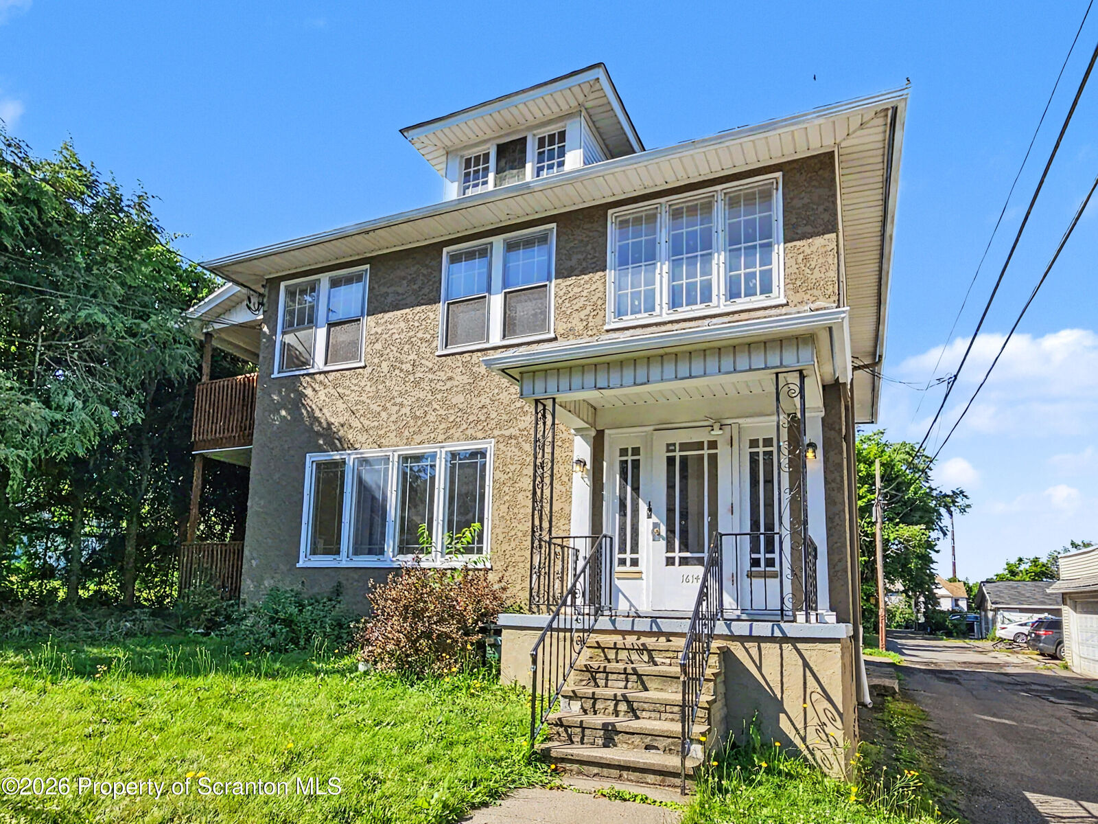 Property Photo:  1614 Linden Street A  PA 18510 