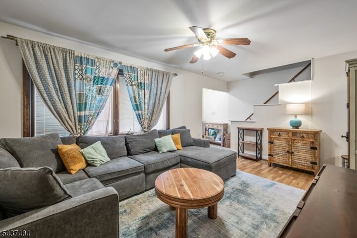 Property Photo:  16 Highview Dr  NJ 07424 