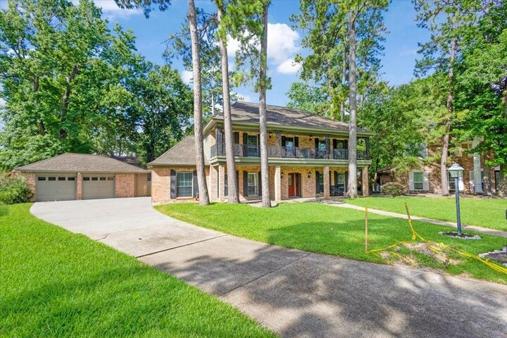 Property Photo:  5431 Crown Colony  TX 77069 