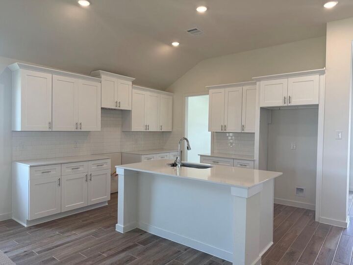 Property Photo: 8319 Amber Summit TX 77515