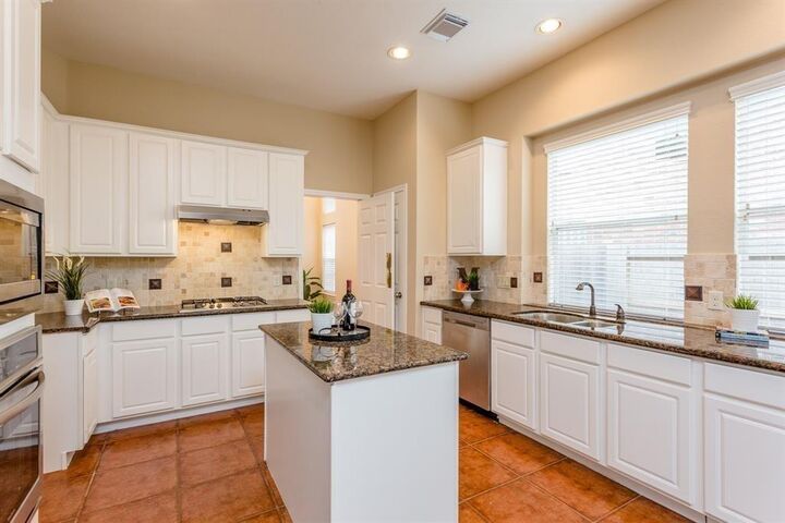Property Photo: 3926 Palace Springs TX 77479