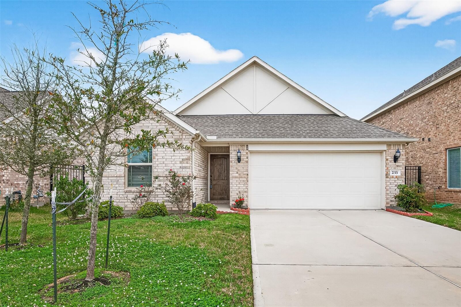 Property Photo: 233 Bonita Beach Drive TX 77493