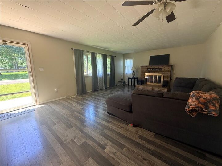 Property Photo:  502 N Wooden Avenue  MO 64624 