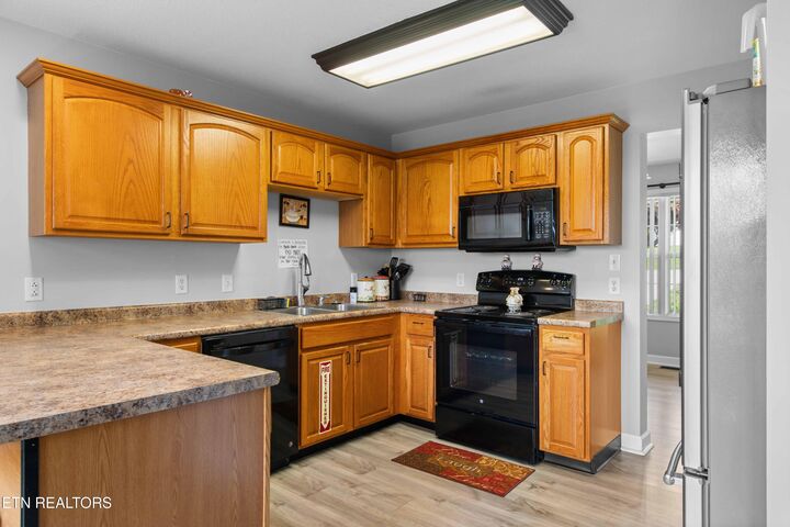 Property Photo:  211 Cherokee Tr  TN 37865 