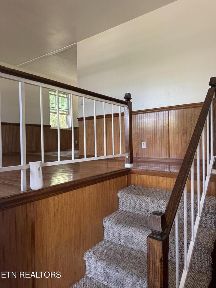 Property Photo: 520 Crystal Springs Rd TN 37354