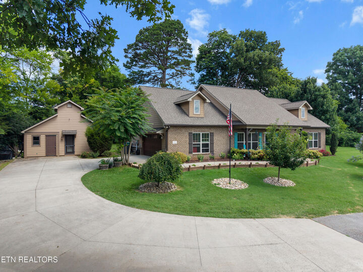 Property Photo: 1522 Sally View Drive TN 37737