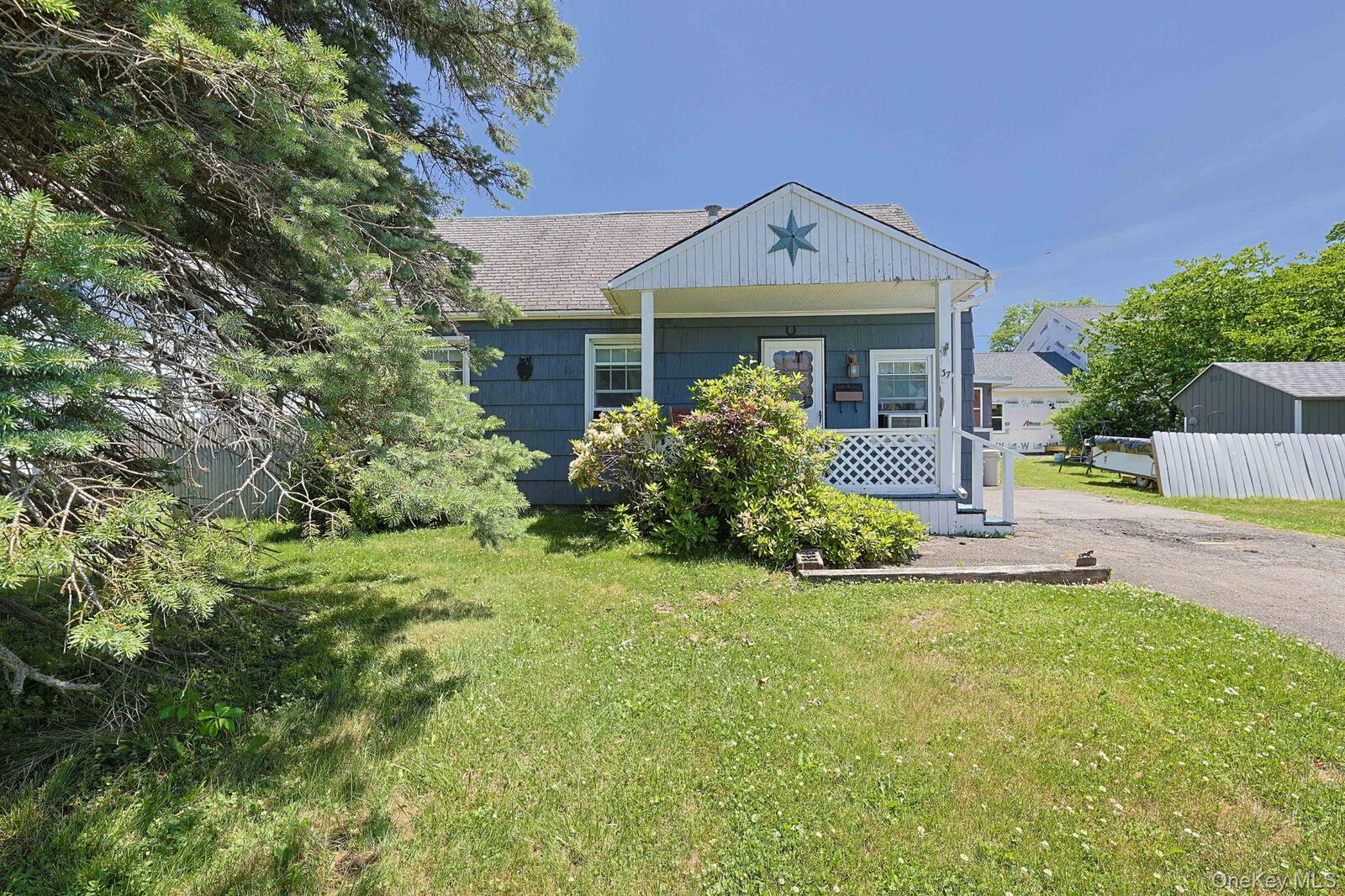Property Photo: 37 Algernon Street NY 12518