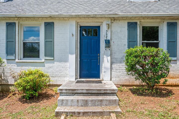 Property Photo: 5625 White Oak Drive VA 24502