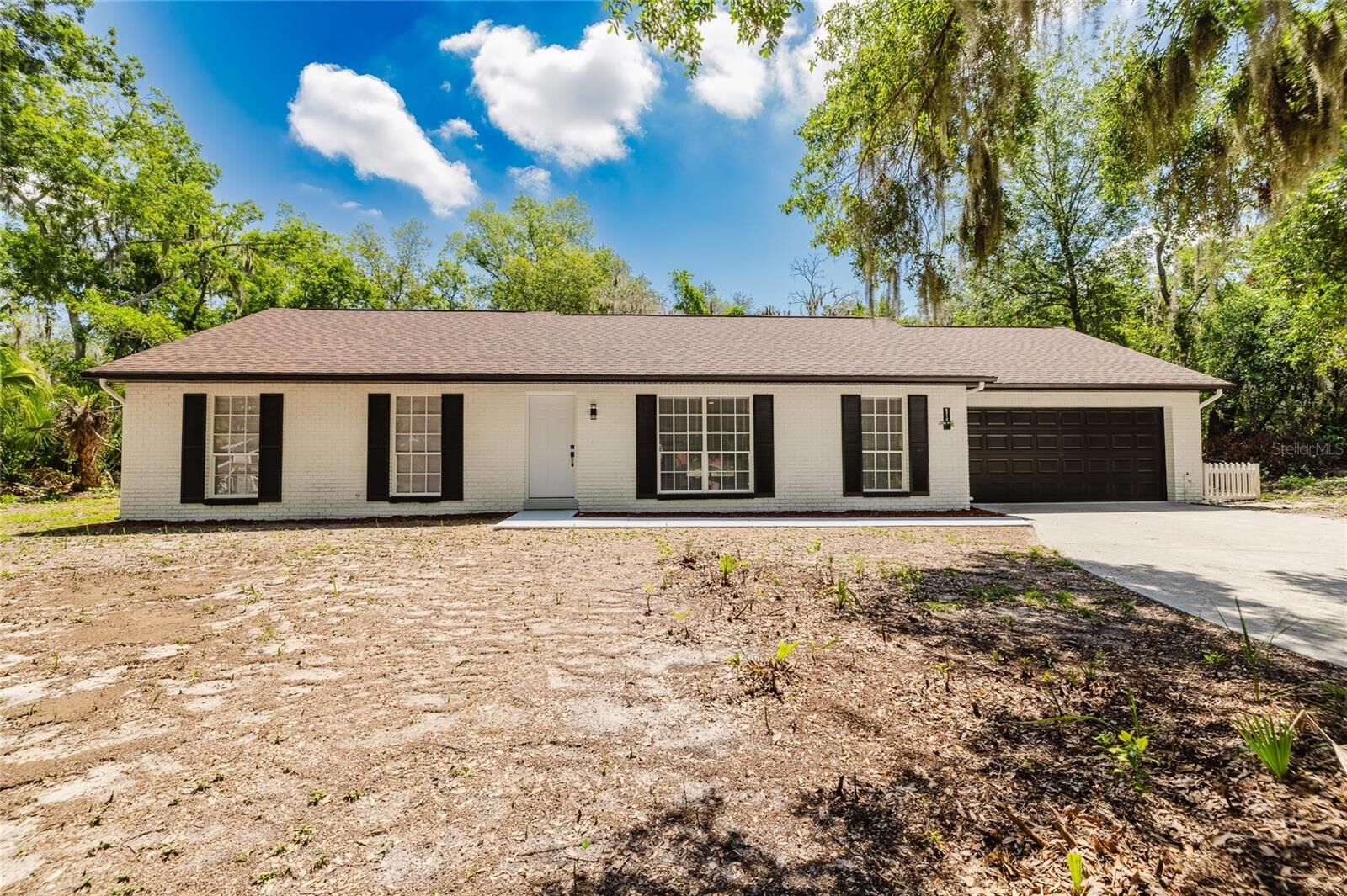 Property Photo: 8212 Stoner Woods Drive FL 33569