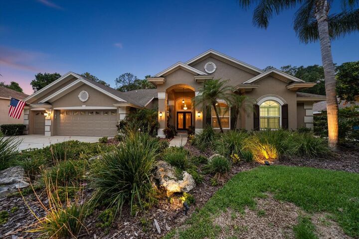 Property Photo: 3926 Saywood Court FL 34685