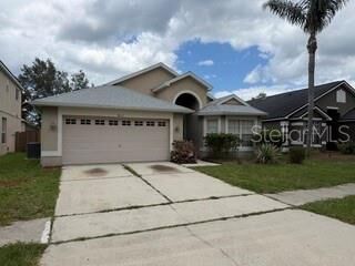 Property Photo:  9812 Doriath Circle  FL 32825 