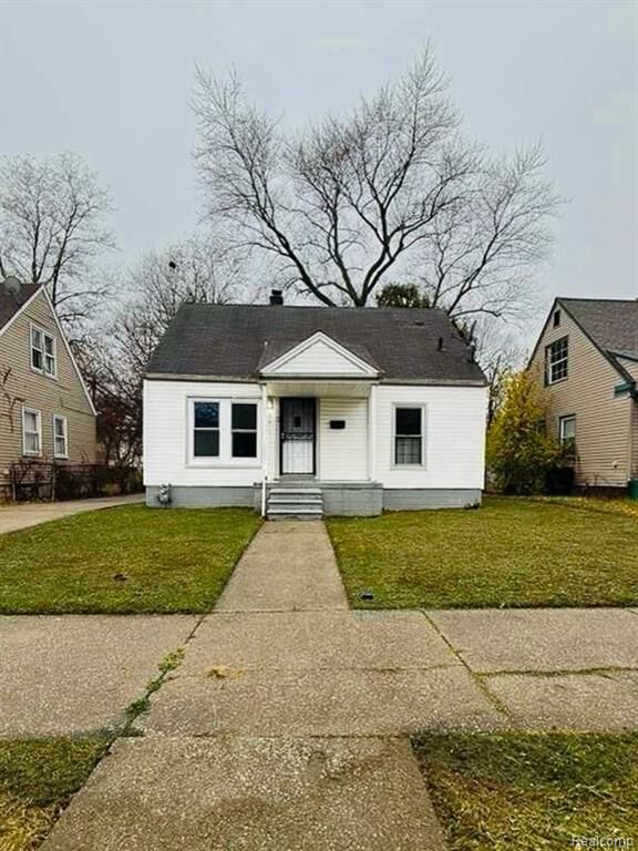 Property Photo: 9637 Auburn Street MI 48228 1693