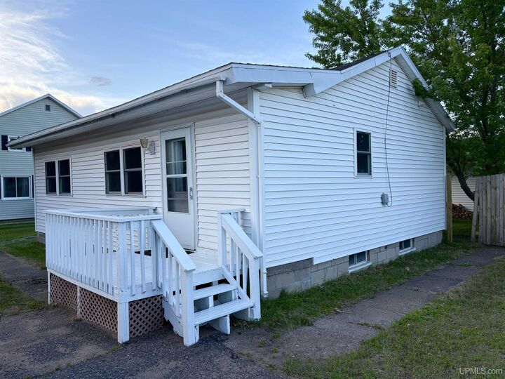 Property Photo: 238 N Elm Street MI 49841