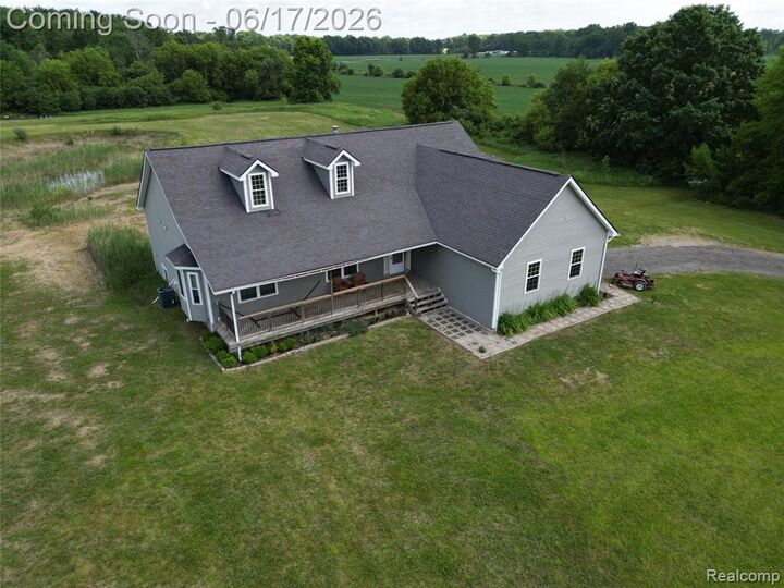 Property Photo:  2543 Greenwood Road  MI 48446 9427 