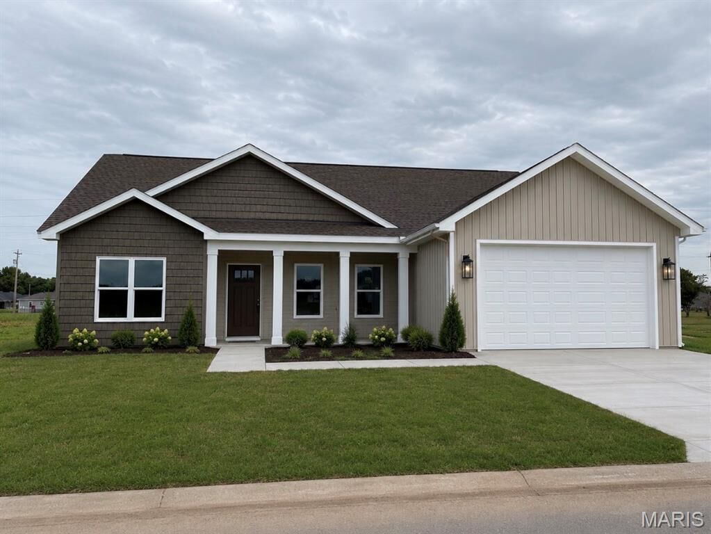 Property Photo: 810 Bollweevil Boulevard MO 63801