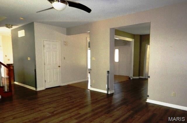 Property Photo: 7377 Little Oaks Drive 17F MO 63368