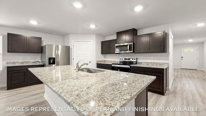 Property Photo:  7947 Clove Pasture Dr E  TN 38053 