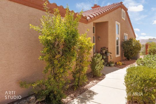 Property Photo: 425 Beacon Ridge NV 89027