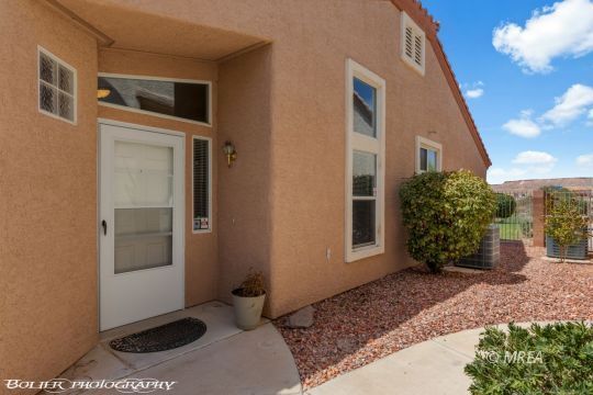 Property Photo: 425 Beacon Ridge NV 89027