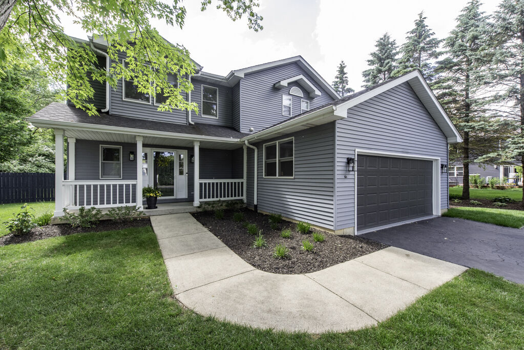 Property Photo:  1206 Monroe Avenue  IL 60096 
