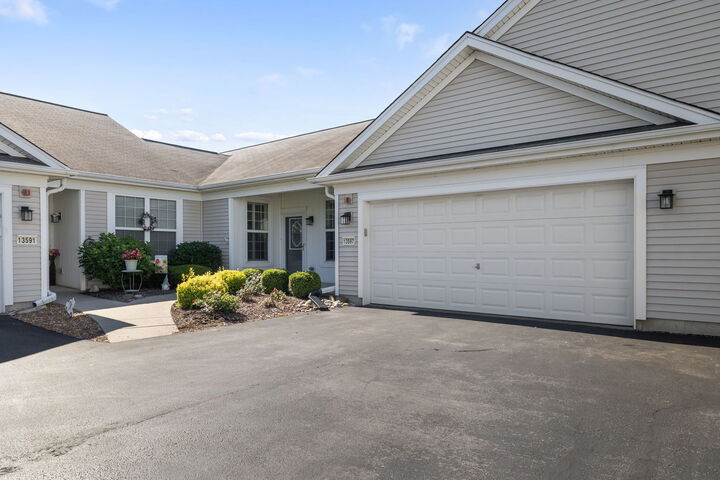 Property Photo: 13597 Hemlock Road IL 60142