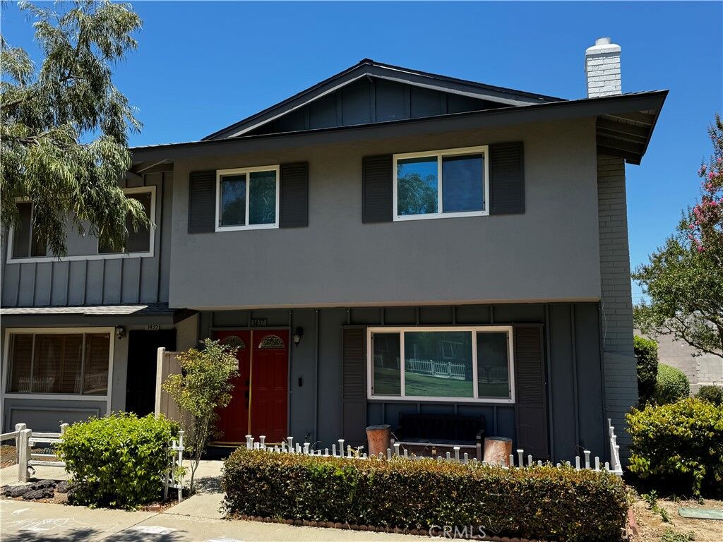 Property Photo: 1437 Sycamore CA 92780