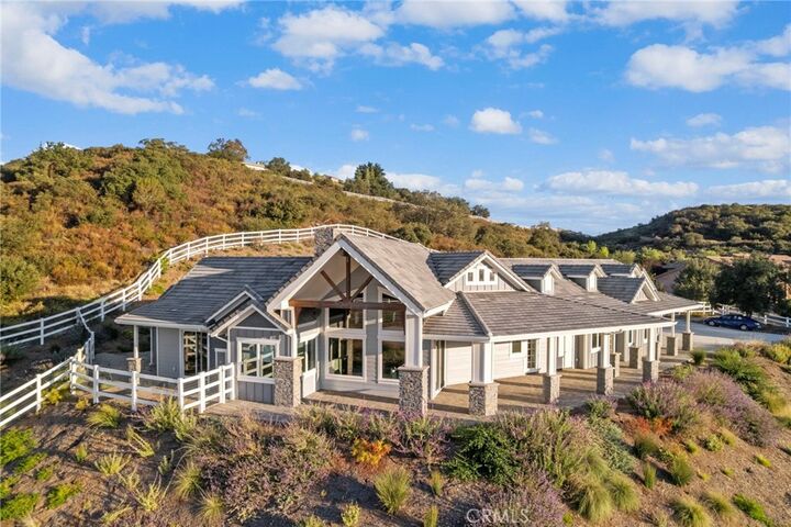 Property Photo:  37492 Calle De Lobo  CA 92562 