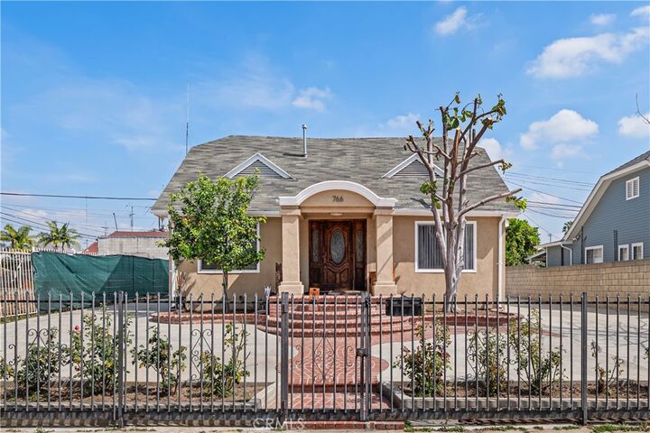 Property Photo:  766 N Alexandria  CA 90029 