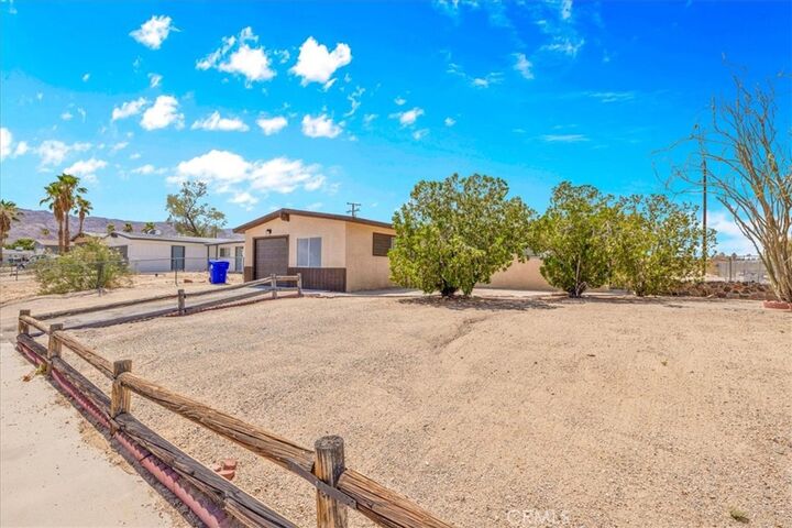 Property Photo: 5930 Rose Ellen Avenue CA 92277