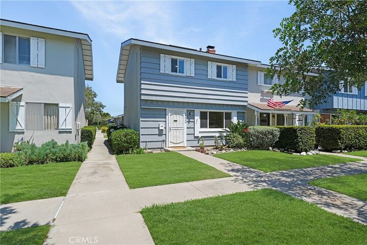 Property Photo:  19868 Piccadilly Lane  CA 92646 