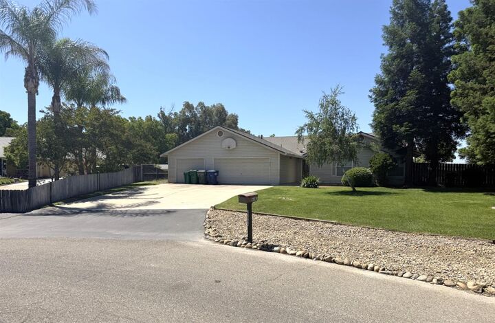 Property Photo: 6083 Raymond Court CA 95301