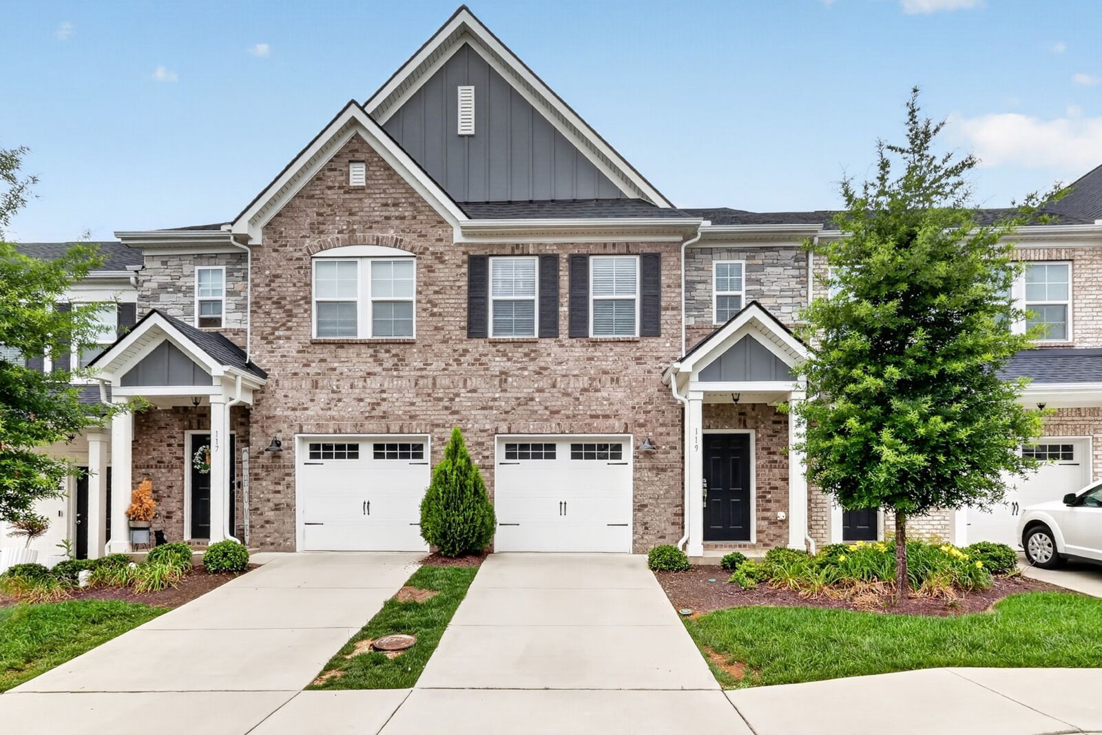 Property Photo: 119 Brighton Ln TN 37090