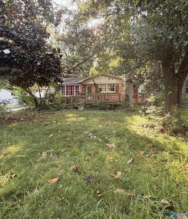Property Photo:  2207 Laverne Drive NW  AL 35801 
