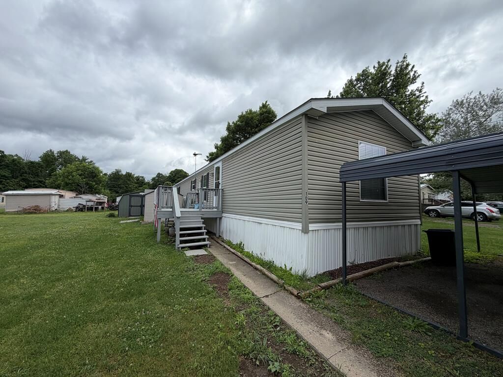 Property Photo:  109 Somers Lane  PA 16929 