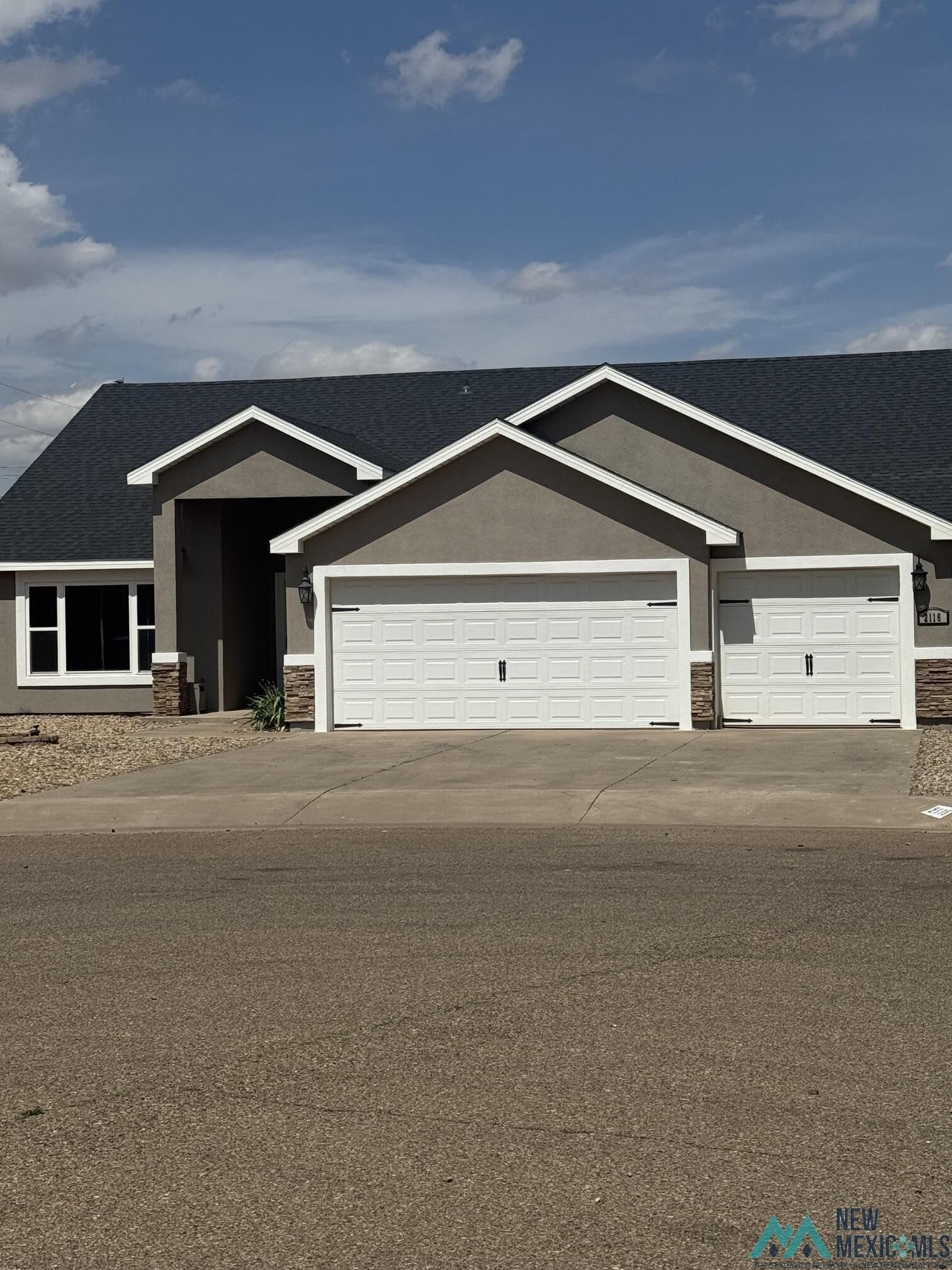 Property Photo: 2116 Hali Lane NM 88101
