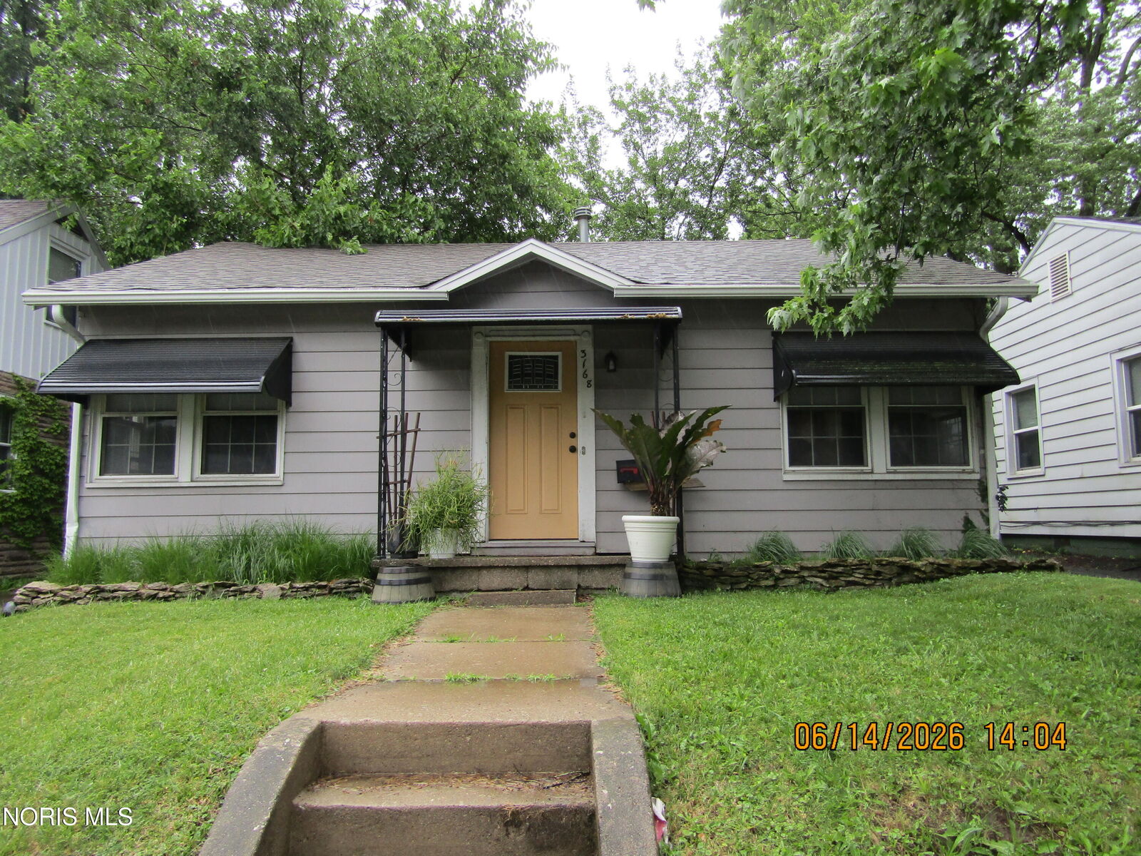 Property Photo:  3168 Douglas Road  OH 43606 