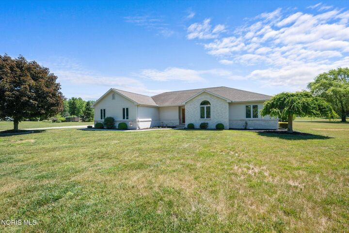 Property Photo:  6851 Berridge Road  OH 43571 