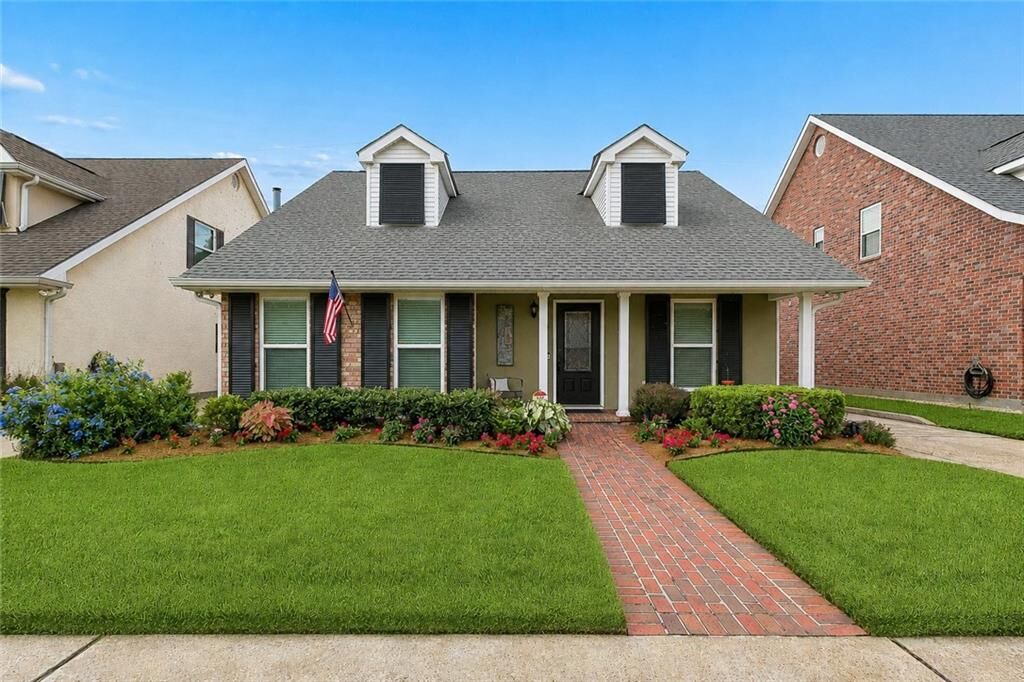 Property Photo: 5129 David Drive LA 70065