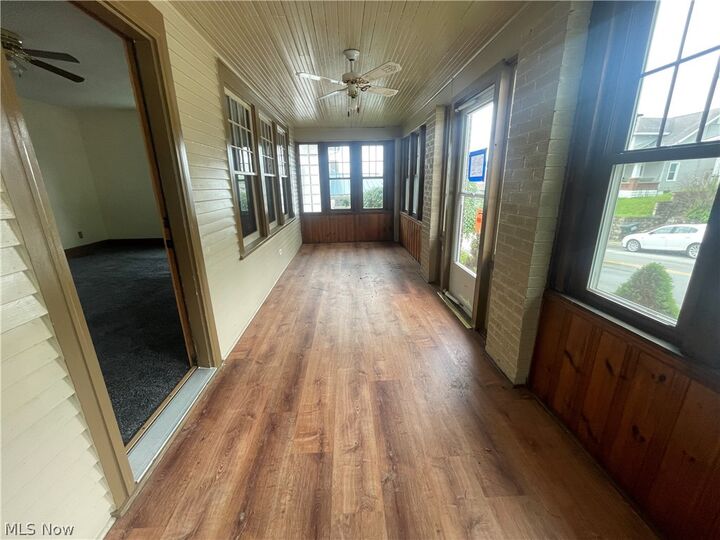 Property Photo: 912 N 8th Street OH 43725