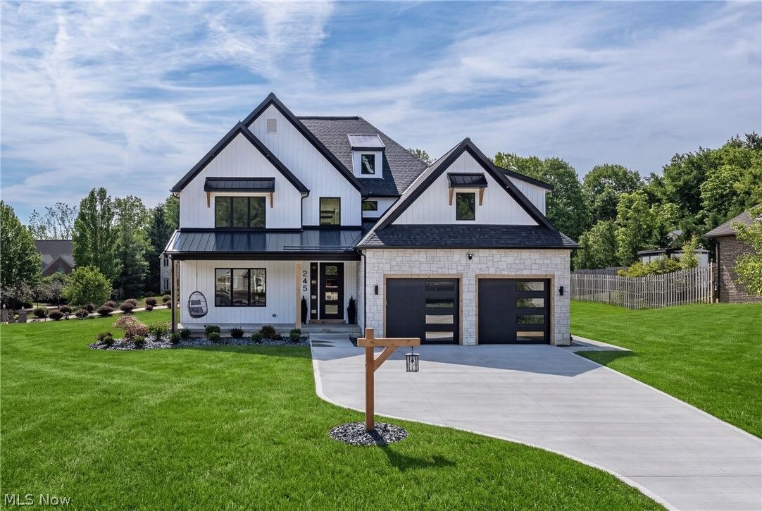 Property Photo:  245 Somerset Drive  OH 44233 
