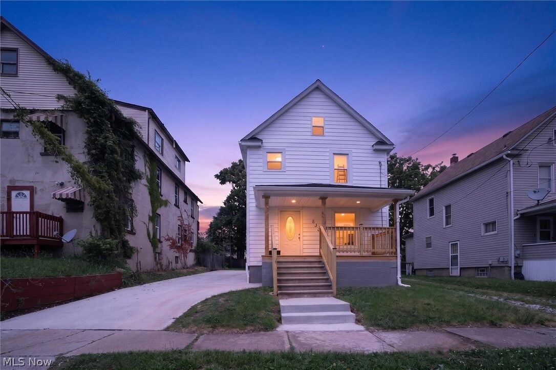 Property Photo: 843 Chester Avenue OH 44314