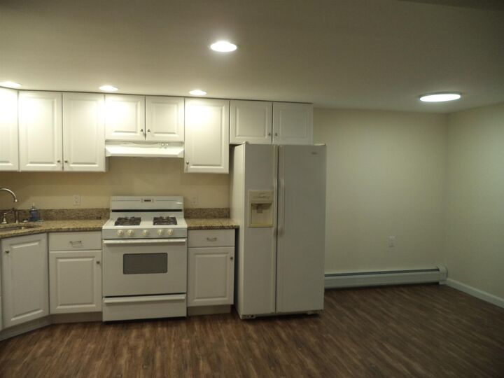 Property Photo:  387 Main Street  NH 03079 