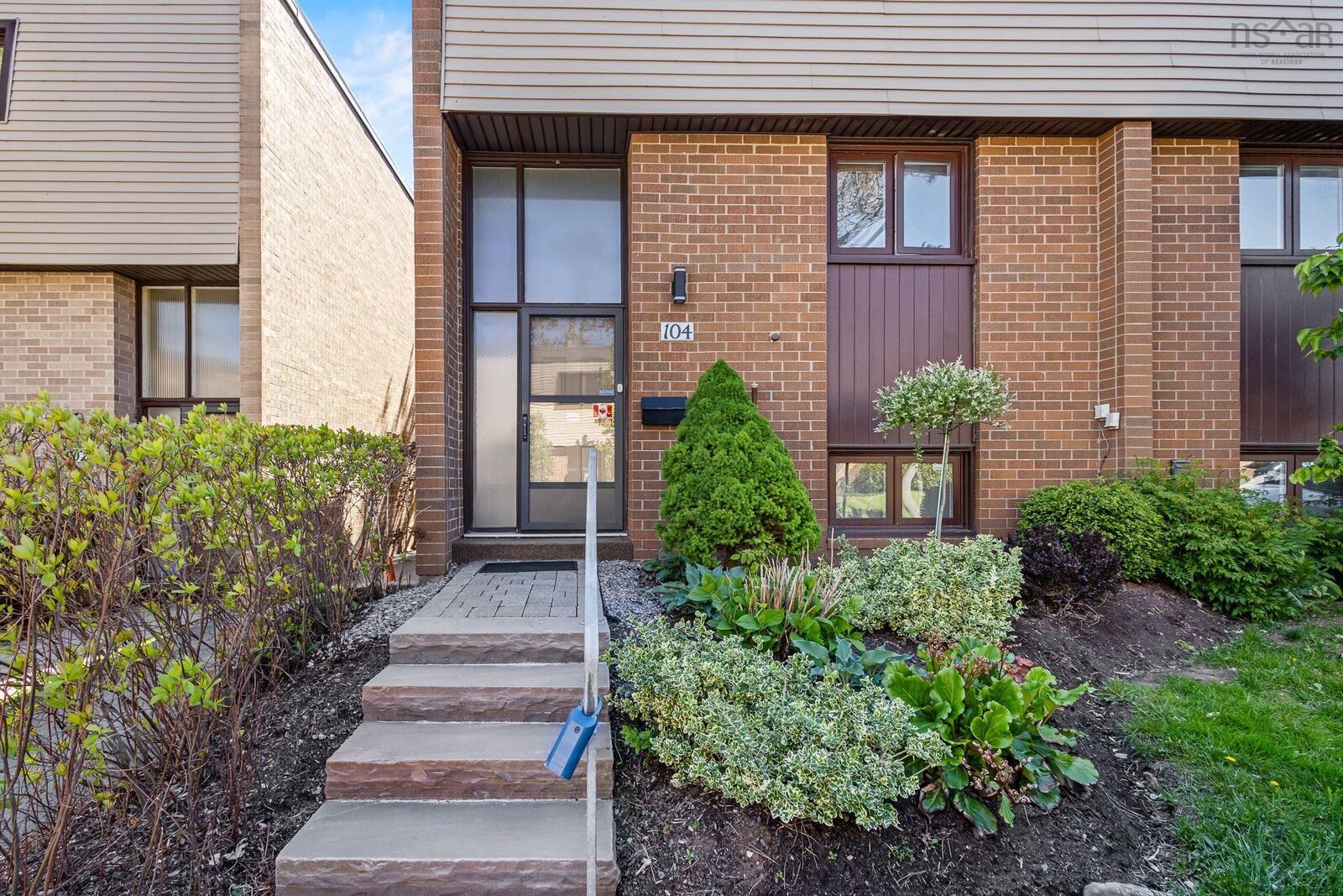 Property Photo: 104 Forestside Crescent NS B3M 1M4