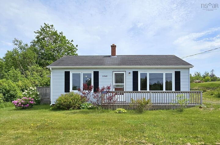 5248 Shore Road — photo 1