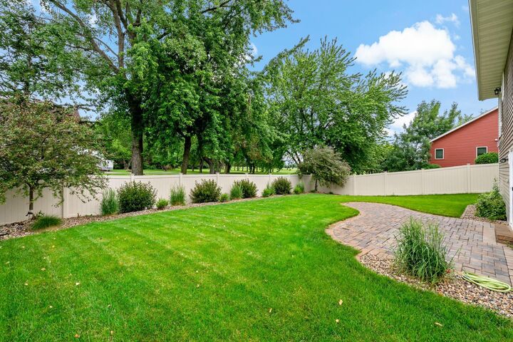 Property Photo: 124 Harbor Hill Drive MN 56001